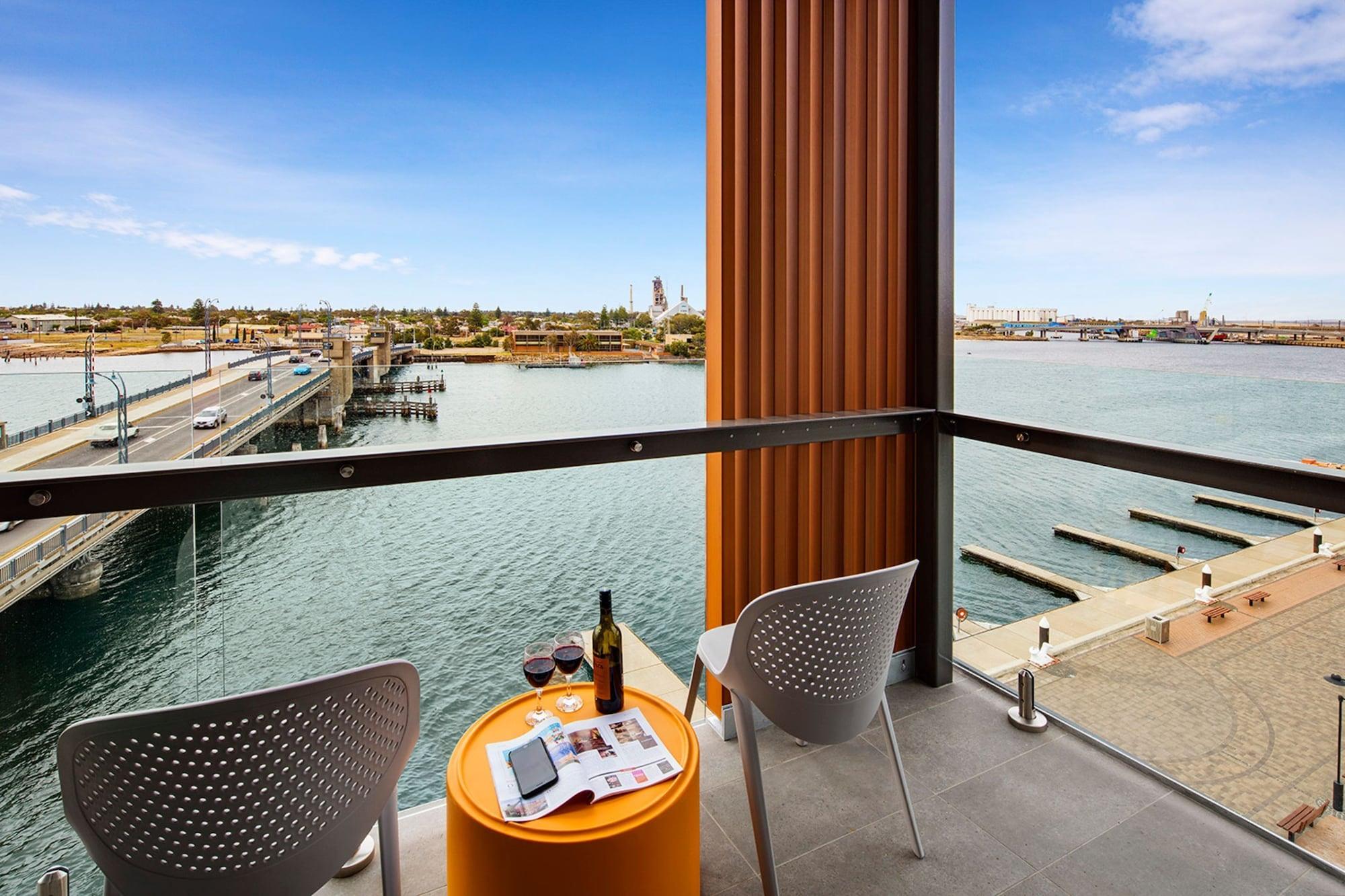 Quest Port Adelaide Aparthotel Luaran gambar